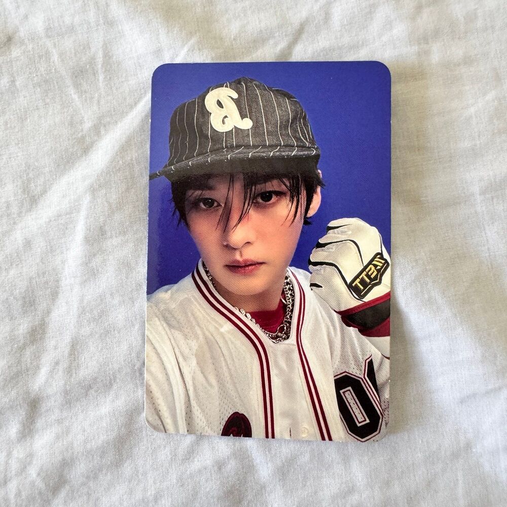 Lee Know karma accordian pc